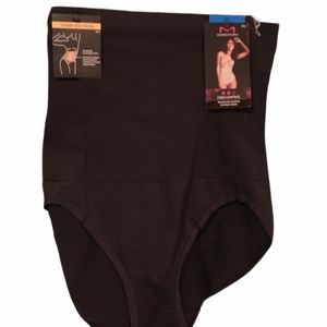Maidenform Firm Control Waistline Shaping Black